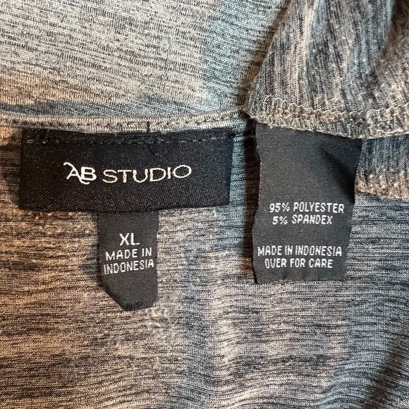 AB Studio Tunic Blouse Womens XL Olive Gray Cascade Front V-Neck Half Sleeve - Picture 10 of 14